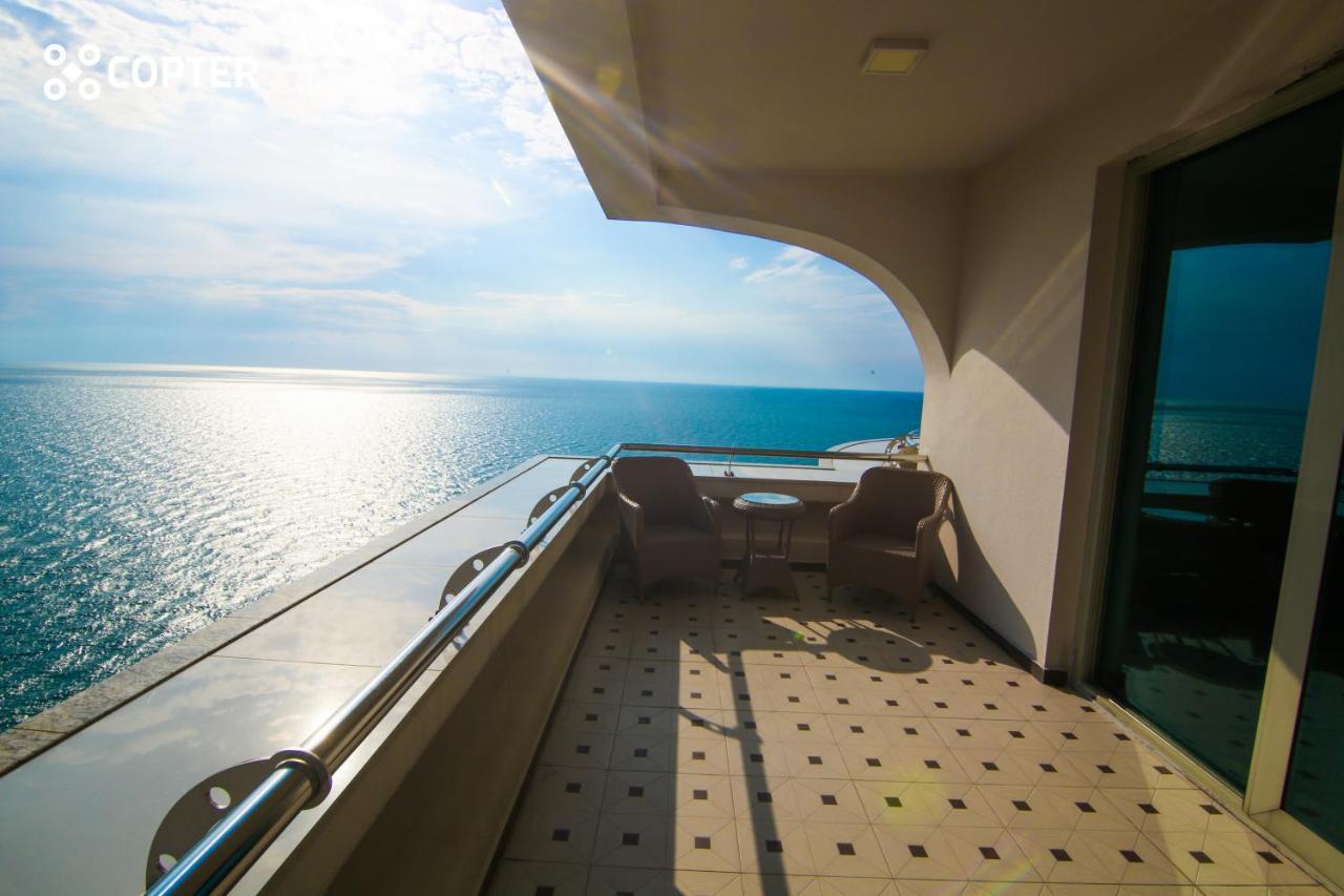 Castello Mare All Inclusive Resort Batumi Ngoại thất bức ảnh