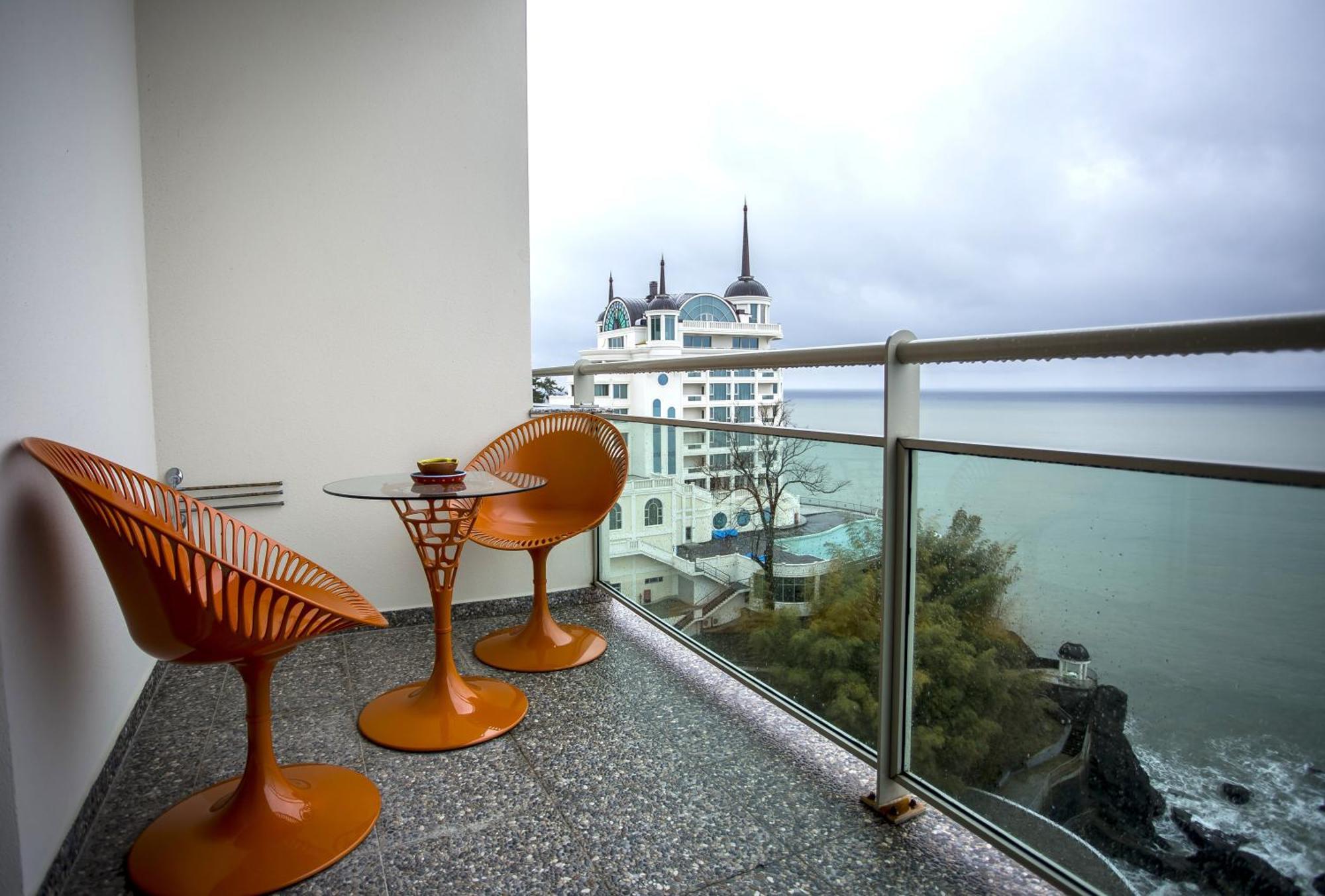 Castello Mare All Inclusive Resort Batumi Ngoại thất bức ảnh